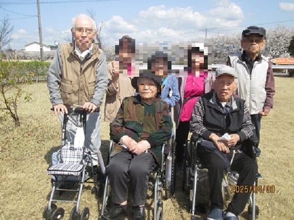 ふじ花見1モザ.jpg