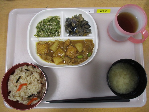 るい炊き込みご飯1-2.jpg