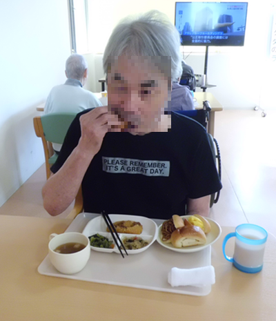 パン人1モザイク.png